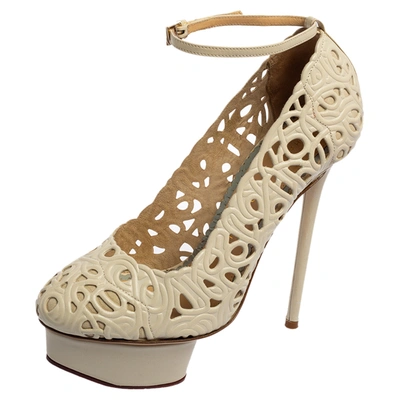 Pre-owned Charlotte Olympia Cream Cut Out Leather Scribble Dolores Pumps Size 36