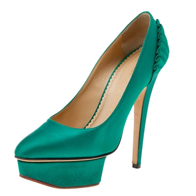 Pre-owned Charlotte Olympia Green Satin Paloma Platform Pumps Size 35.5