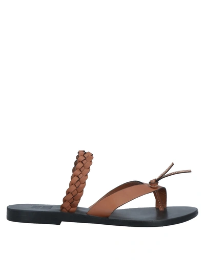 Bibi Lou Toe Strap Sandals In Brown