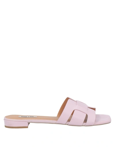 Bibi Lou Light Pink Cremes Slide Sandals