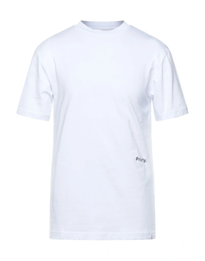 Minimum T-shirts In White