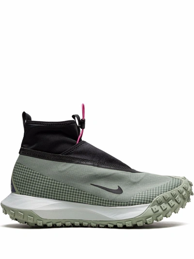 Nike Acg Mountain Fly Gore-tex® Waterproof Hiking Sneaker In Grey