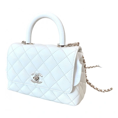Pre-owned Chanel Coco Handle Leather Handbag In White