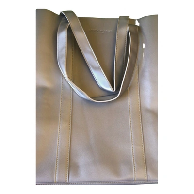 Pre-owned Issey Miyake Handbag In Grey