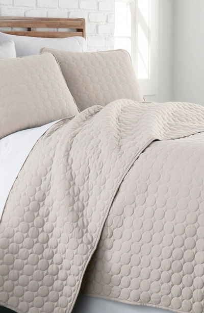 Southshore Fine Linens Ultra-soft Oversized Quilt Set In Bone