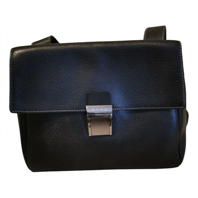 Pre-owned Delvaux Leather Crossbody Bag In Black