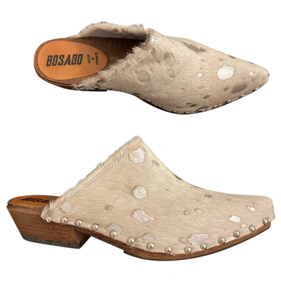 Pre-owned Bosabo Pony-style Calfskin Mules & Clogs In Beige
