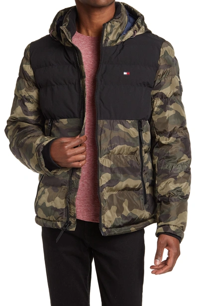 Tommy Hilfiger Men's Fitted Heavyweight Chevron Quilted Performance Hooded Puffer Jacket In Camouflage