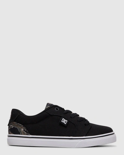 Dc Shoes Youth Anvil Tx Se Shoe In Multi