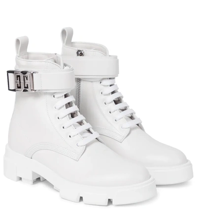 Givenchy Woman Terra Ankle Boot In White Leather With 4g Buckle