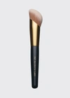 PAT MCGRATH LABS SUBLIME HIGHLIGHTING BRUSH