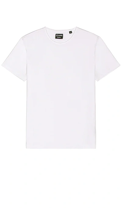 Cuts Crew Curve Hem T-shirt In White