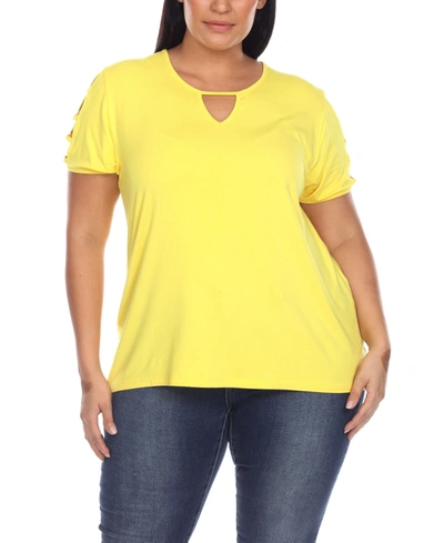 White Mark Plus Size Keyhole Neck Cutout Short Sleeve Top In Yellow