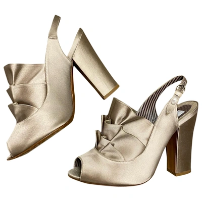 Pre-owned Moschino Cloth Sandals In Beige