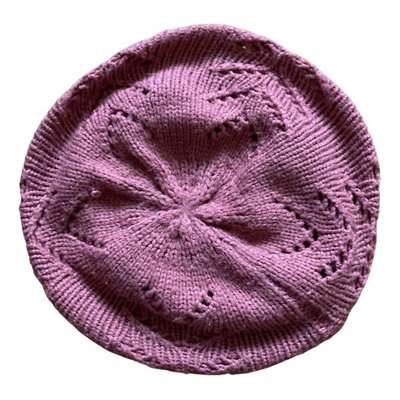 Pre-owned Roccobarocco Beanie In Pink