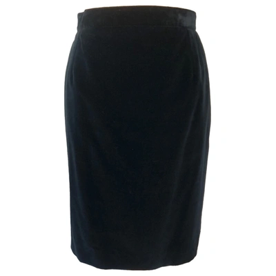 Pre-owned Guy Laroche Velvet Skirt Suit In Black