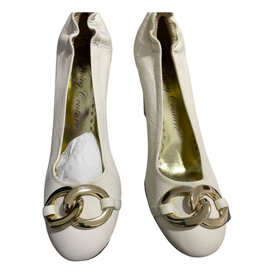 Pre-owned Juicy Couture Leather Heels In Beige