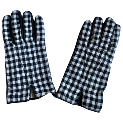 Pre-owned Etro Leather Gloves In Black