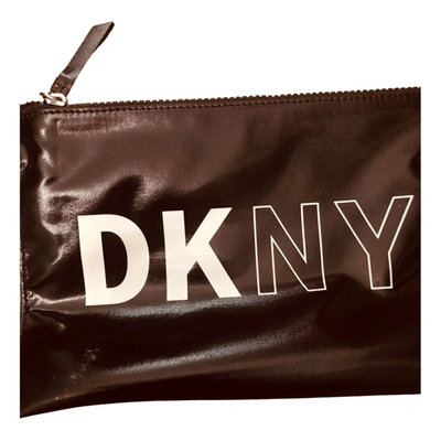 Pre-owned Dkny Purse In Black
