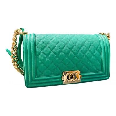 Pre-owned Chanel Boy Leather Handbag In Green