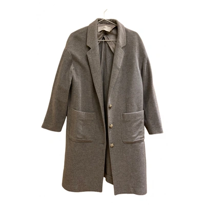 Pre-owned Closed Wool Coat In Grey