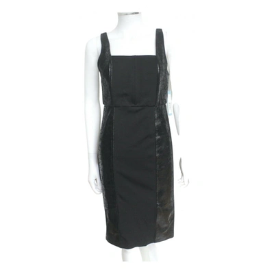 Pre-owned Alice And Olivia Leather Mid-length Dress In Black
