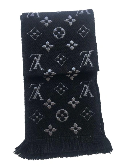 Pre-owned Louis Vuitton Logomania Wool Scarf In Black