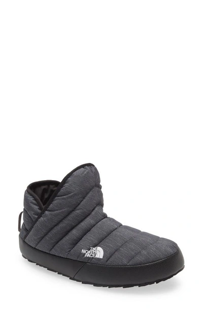 The North Face Thermoball Traction Down Booties In Phntm Gry Hthr Prnt/ Tnf Blck
