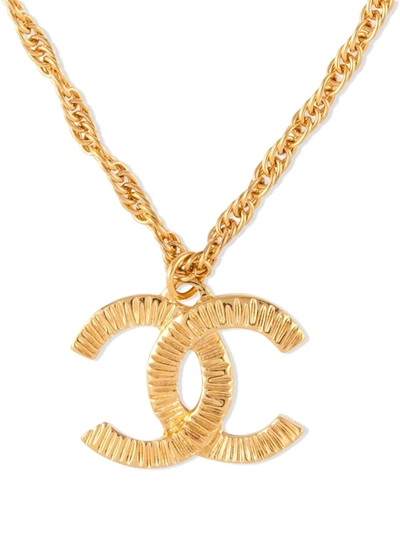 Pre-owned Chanel 1993 Cc Pendant Chain Necklace In Gold
