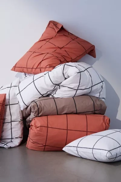 Urban Outfitters Distressed Checkered Duvet Set In Rust