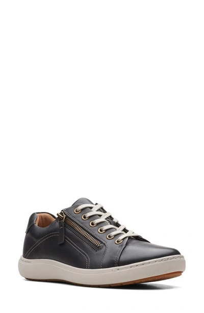 Clarksr Nalle Lace-up Trainer In Black Leather