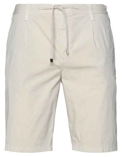 Diktat Man Shorts & Bermuda Shorts Beige Size 28 Cotton, Elastane