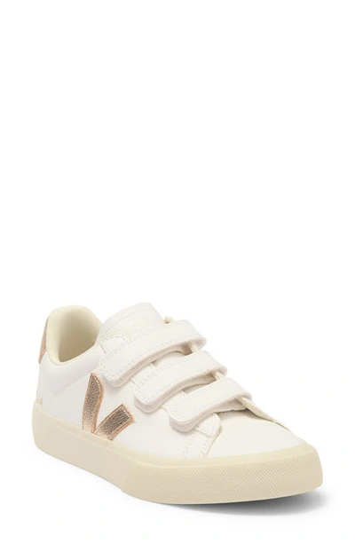 Veja Recife Chromefree Leather Sneaker In White