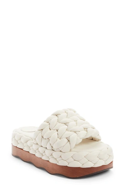 Chloé Off-white Wavy Braided Leather Platform Sandals In Eggshell