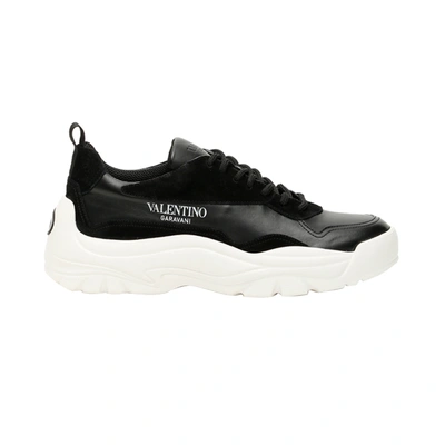 Valentino Garavani Sneakers In Black