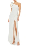 MAC DUGGAL ONE-SHOULDER SIDE SLIT GOWN