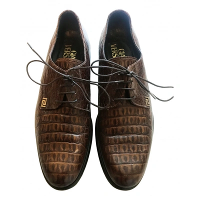 Pre-owned Versace Leather Lace Ups In Brown