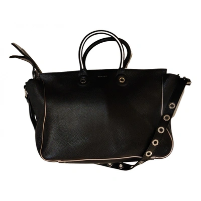 Pre-owned Carven Leather Handbag In Black