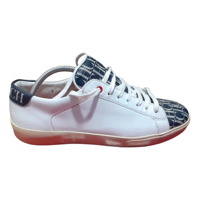 Pre-owned Carolina Herrera Leather Low Trainers In White