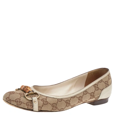 Pre-owned Gucci Beige/white Gg Canvas Bamboo Horsebit Ballet Flats Size 39.5