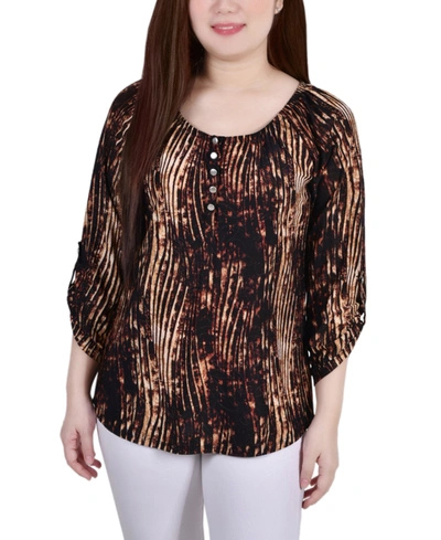 Ny Collection Plus Size 3/4 Push Tab Round Neck Henley Top In Brown Swirlbreeze