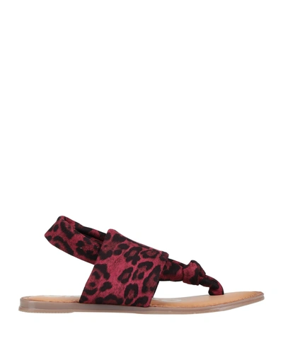 Gioseppo Toe Strap Sandals In Red