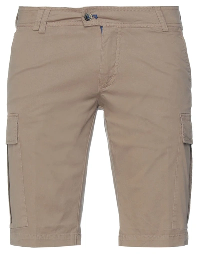 Addiction Shorts & Bermuda Shorts In Khaki