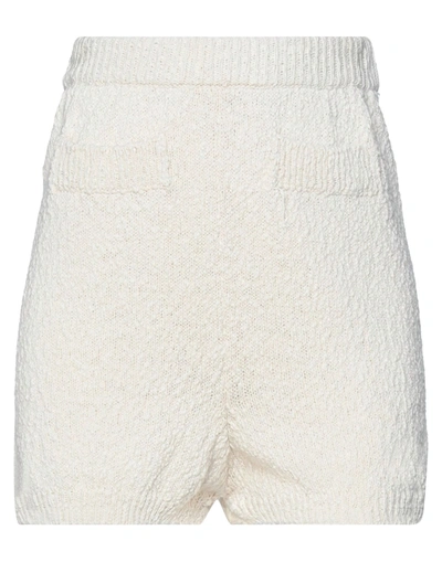 Solotre Woman Shorts & Bermuda Shorts Beige Size 1 Cotton