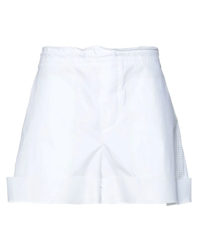 Dsquared2 Woman Shorts & Bermuda Shorts White Size 4 Cotton