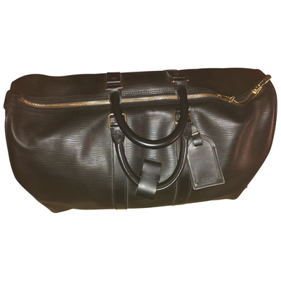 Pre-owned Louis Vuitton Keepall Patent Leather Travel Bag In Black