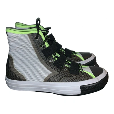 Pre-owned Converse Cloth High Trainers In Black