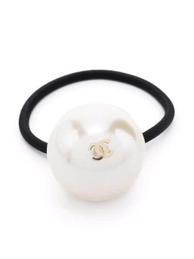 Pre-owned Chanel Cc Pearl-embellished Hair Tie In Neutrals