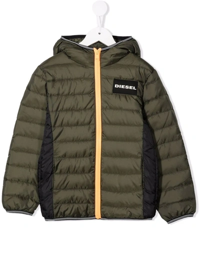 Diesel Teen Logo-patch Hooded Puffer Jacket In Green