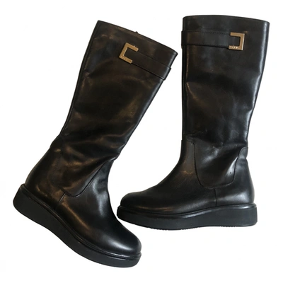 Pre-owned Byblos Leather Boots In Black